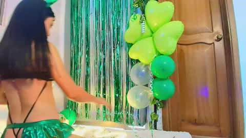 Snapshot of lizzy_kane chatting on 03/15/26, 08:48 lizzy_kane online show from 03/15/26, 08:48