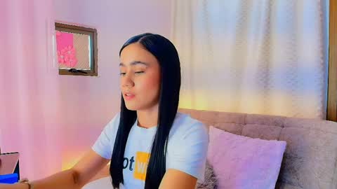 Snapshot of lizzy_kane chatting on 03/29/26, 08:20 lizzy_kane online show from 03/29/26, 08:20