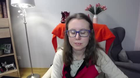 Lizzy online show from 02/11/26, 05:45