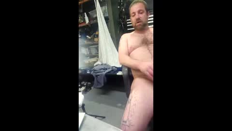 lizzyice8 online show from 12/17/25, 07:25