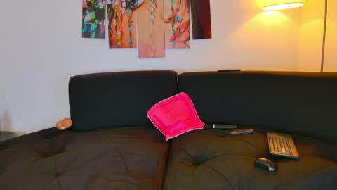 Liz  online show from 01/26/25, 05:34