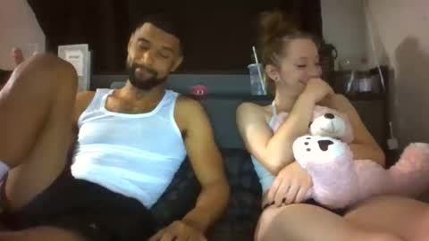 Snapshot of lizzyvonn chatting on 04/19/26, 10:25 Lizzie Vonn online show from 04/19/26, 10:25