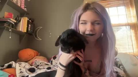 lizzybunny online show from 03/05/25, 01:50