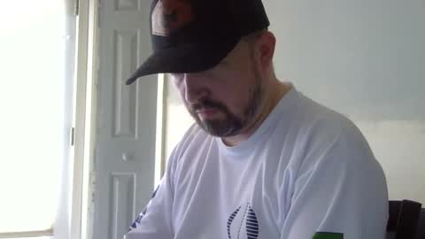 Snapshot of lj345689 chatting on 03/17/26, 02:20 lj345689 online show from 03/17/26, 02:20