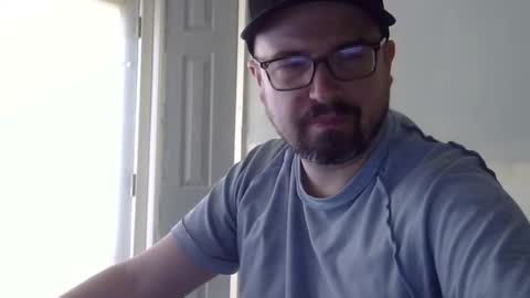 Snapshot of lj345689 chatting on 03/24/26, 01:49 lj345689 online show from 03/24/26, 01:49