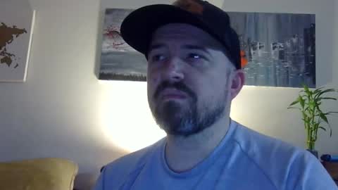 Snapshot of lj345689 chatting on 03/28/26, 06:35 lj345689 online show from 03/28/26, 06:35