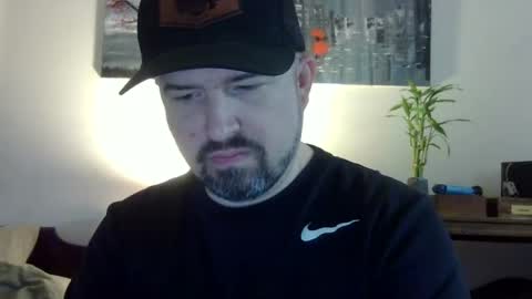 Snapshot of lj345689 chatting on 04/01/26, 02:34 lj345689 online show from 04/01/26, 02:34