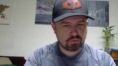 Snapshot of lj345689 chatting on 04/03/26, 12:19 lj345689 online show from 04/03/26, 12:19