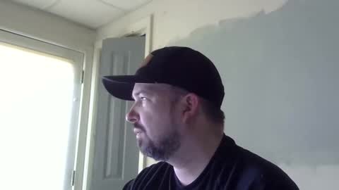 Snapshot of lj345689 chatting on 04/14/26, 06:58 lj345689 online show from 04/14/26, 06:58