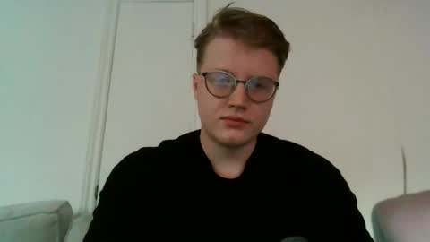 Snapshot of ljc_vmontminy3 chatting on 12/20/25, 06:59 Vincethecock online show from 12/20/25, 06:59