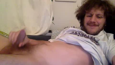 Snapshot of llazer1 chatting on 11/22/25, 09:03 llazer1 online show from 11/22/25, 09:03