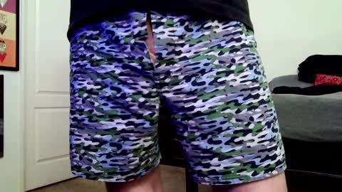 Snapshot of llcooljake69 chatting on 12/05/25, 04:32 LL Cool Jake online show from 12/05/25, 04:32