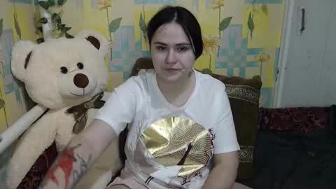 Snapshot of llevella chatting on 11/15/25, 06:59 Sevy online show from 11/15/25, 06:59