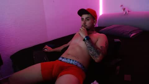 Snapshot of lliamm_2 chatting on 01/25/25, 06:57 lliamm 2 online show from 01/25/25, 06:57