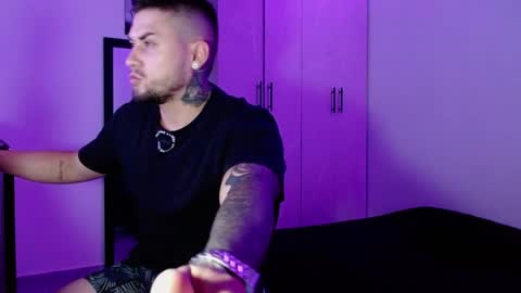 lliamm 2 online show from 05/10/26, 04:06