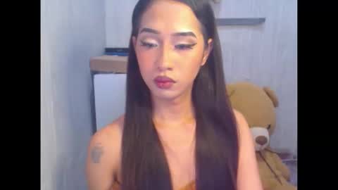 Snapshot of lloydsuck chatting on 09/27/25, 03:06 Lloyd online show from 09/27/25, 03:06