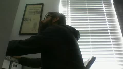 Snapshot of llzonall chatting on 02/04/26, 07:31 DC online show from 02/04/26, 07:31