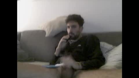 Snapshot of lnnc5 chatting on 10/17/25, 05:04 lnnc5 online show from 10/17/25, 05:04