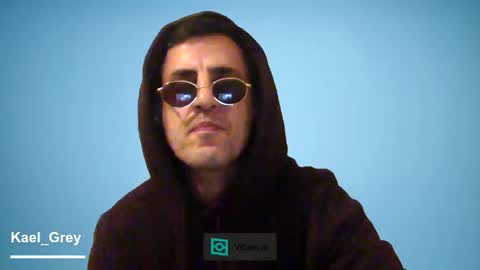 Snapshot of lntuiton11 chatting on 04/19/26, 10:12 lntuiton11 online show from 04/19/26, 10:12