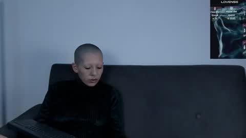 Lynx Mist online show from 12/04/25, 10:29