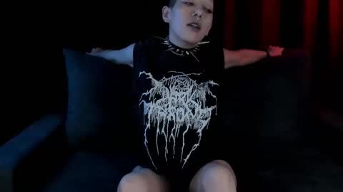 Lynx Mist online show from 12/18/25, 11:11