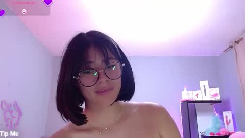 Snapshot of loaluxury chatting on 02/10/25, 01:35 Pamela online show from 02/10/25, 01:35