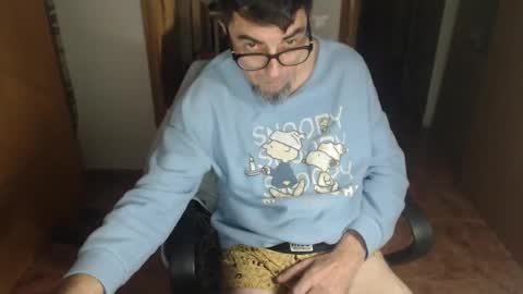 lobosolitario73 online show from 11/19/25, 01:16