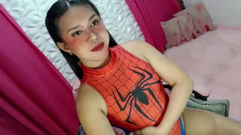 Snapshot of lobotara69 chatting on 01/11/25, 11:02 Thea online show from 01/11/25, 11:02