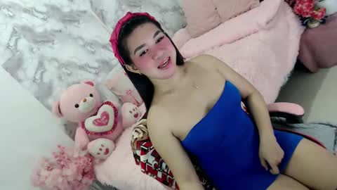 Snapshot of lobotara69 chatting on 03/08/26, 08:01 Thea online show from 03/08/26, 08:01