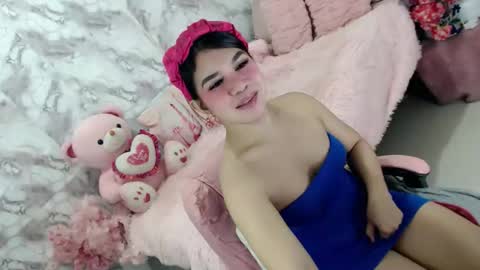 Snapshot of lobotara69 chatting on 03/28/26, 08:52 Thea online show from 03/28/26, 08:52