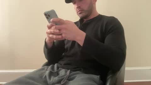 Snapshot of lockdownlove chatting on 02/20/25, 02:24 lockdownlove online show from 02/20/25, 02:24