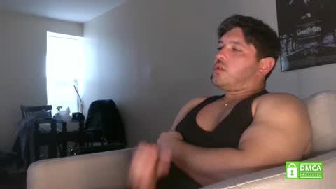 Snapshot of lockdownlove chatting on 11/15/25, 04:32 lockdownlove online show from 11/15/25, 04:32