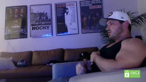 Snapshot of lockdownlove chatting on 11/20/25, 04:34 lockdownlove online show from 11/20/25, 04:34