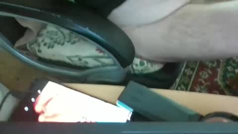 Snapshot of loewe39238 chatting on 02/23/25, 02:57 loewe39238 online show from 02/23/25, 02:57