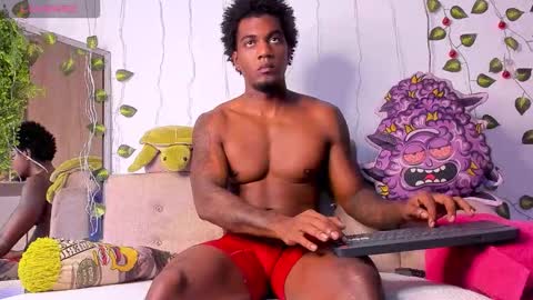 Snapshot of logan_drakex chatting on 12/03/25, 06:43 LOGAN DRAKE online show from 12/03/25, 06:43