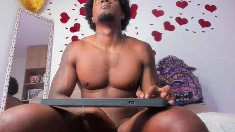 LOGAN DRAKE online show from 04/16/26, 05:30