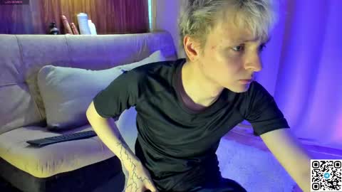 Snapshot of logan_mett chatting on 04/19/26, 12:48 Logan online show from 04/19/26, 12:48