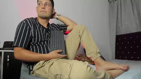 Logan morris online show from 02/08/25, 03:19