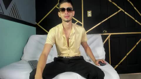 Logan Rogers online show from 10/29/25, 11:56