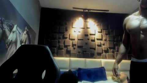 Snapshot of logan_varela chatting on 12/13/24, 11:02 logan_varela online show from 12/13/24, 11:02