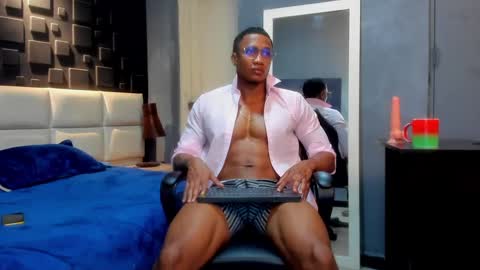 Snapshot of logan_varela chatting on 12/27/24, 12:45 logan_varela online show from 12/27/24, 12:45