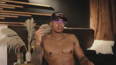 Snapshot of logan_varela chatting on 01/22/25, 01:21 logan_varela online show from 01/22/25, 01:21