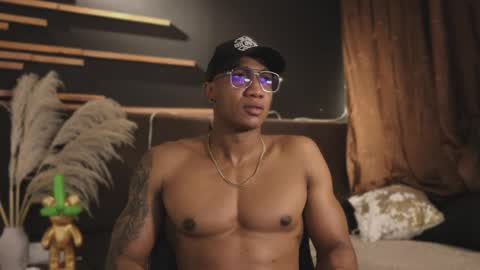 Snapshot of logan_varela chatting on 01/30/25, 01:22 logan_varela online show from 01/30/25, 01:22