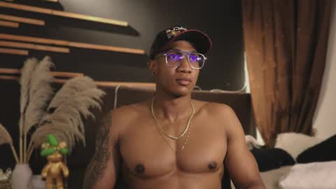 Snapshot of logan_varela chatting on 01/31/25, 11:45 logan_varela online show from 01/31/25, 11:45