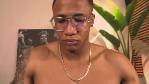 Snapshot of logan_varela chatting on 02/03/25, 10:25 logan_varela online show from 02/03/25, 10:25