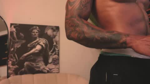 Snapshot of logan_varela chatting on 02/14/25, 12:09 logan_varela online show from 02/14/25, 12:09