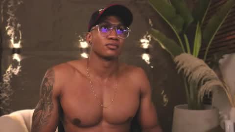 Snapshot of logan_varela chatting on 02/18/25, 11:41 logan_varela online show from 02/18/25, 11:41