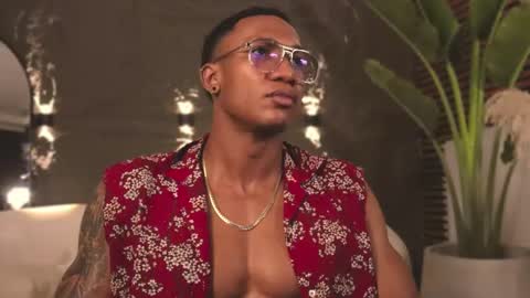 Snapshot of logan_varela chatting on 02/22/25, 03:36 logan_varela online show from 02/22/25, 03:36