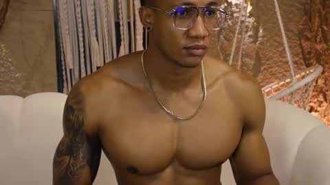 Snapshot of logan_varela chatting on 09/10/25, 02:50 logan_varela online show from 09/10/25, 02:50