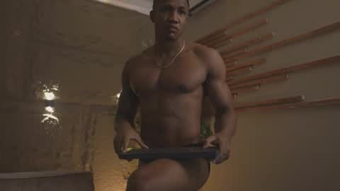 Snapshot of logan_varela chatting on 09/14/25, 01:32 logan_varela online show from 09/14/25, 01:32